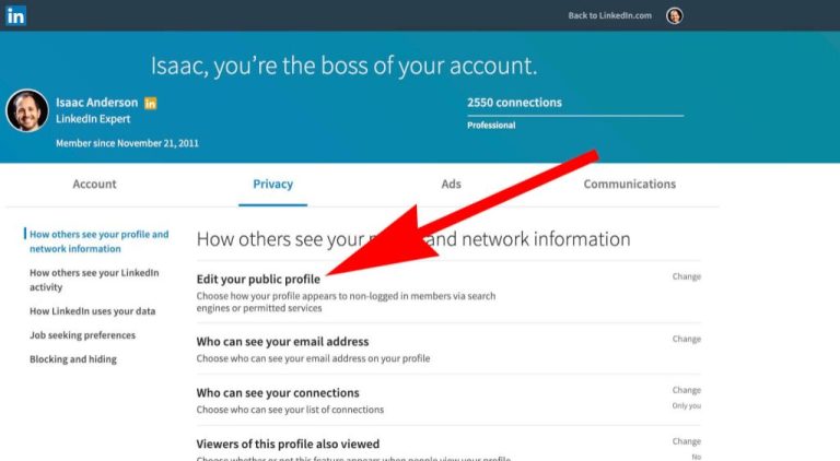 Should LinkedIn profile be public or private