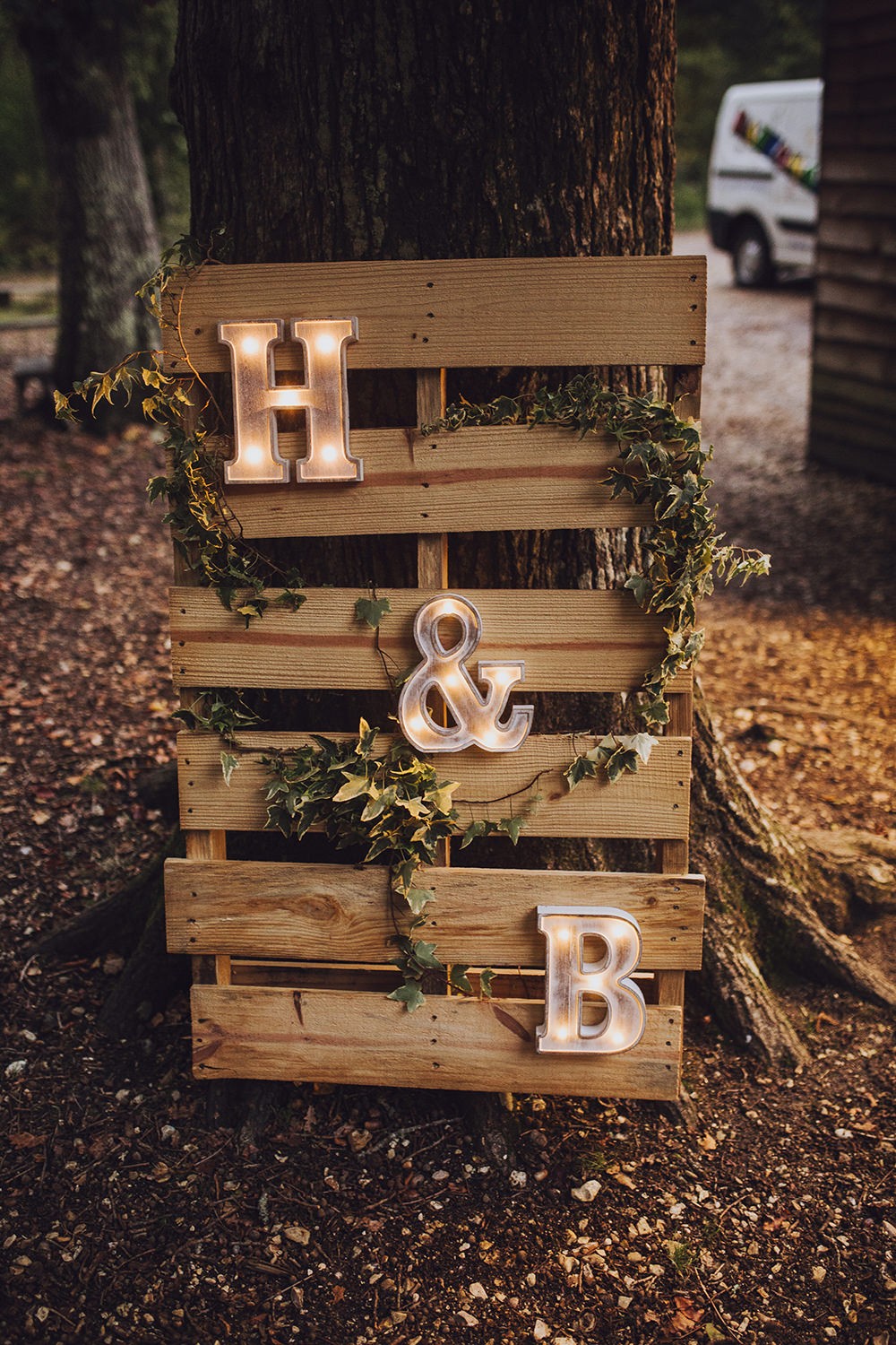 Wooden Pallet & Letter Lights