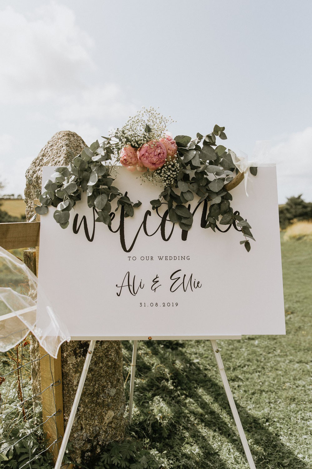 Summer Boho Stretch Tent Wedding with Relaxed Vibes