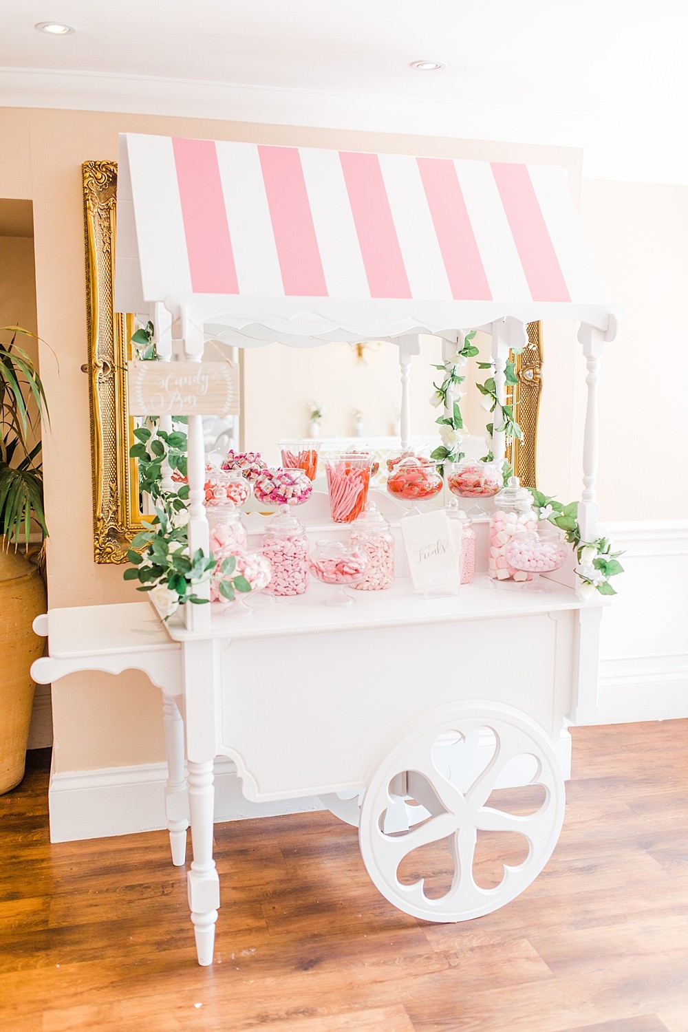 Pink & White Cart