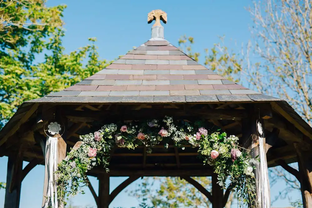 Bohemian & Chilled Tipi Meadow Wedding