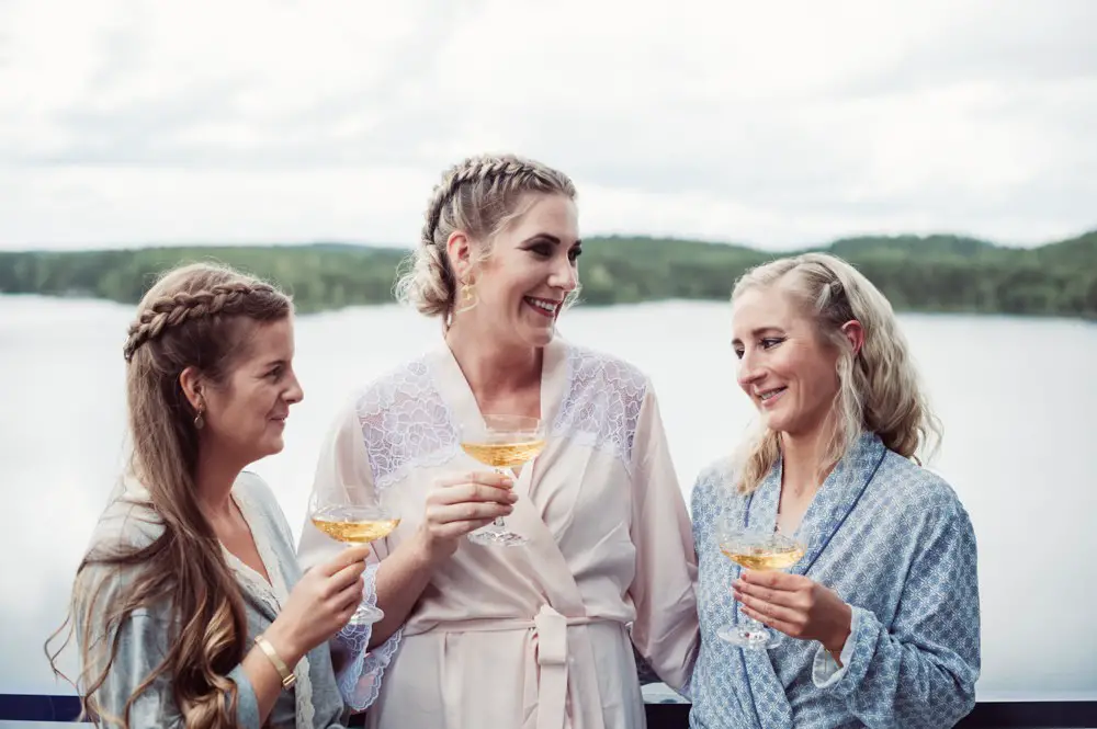 Bohemian & Simple Wedding in Norway