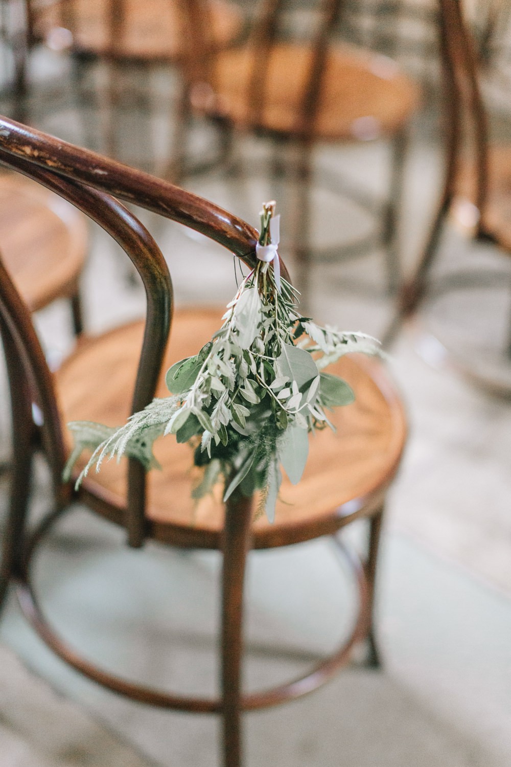 GROOM’S ATTIRE