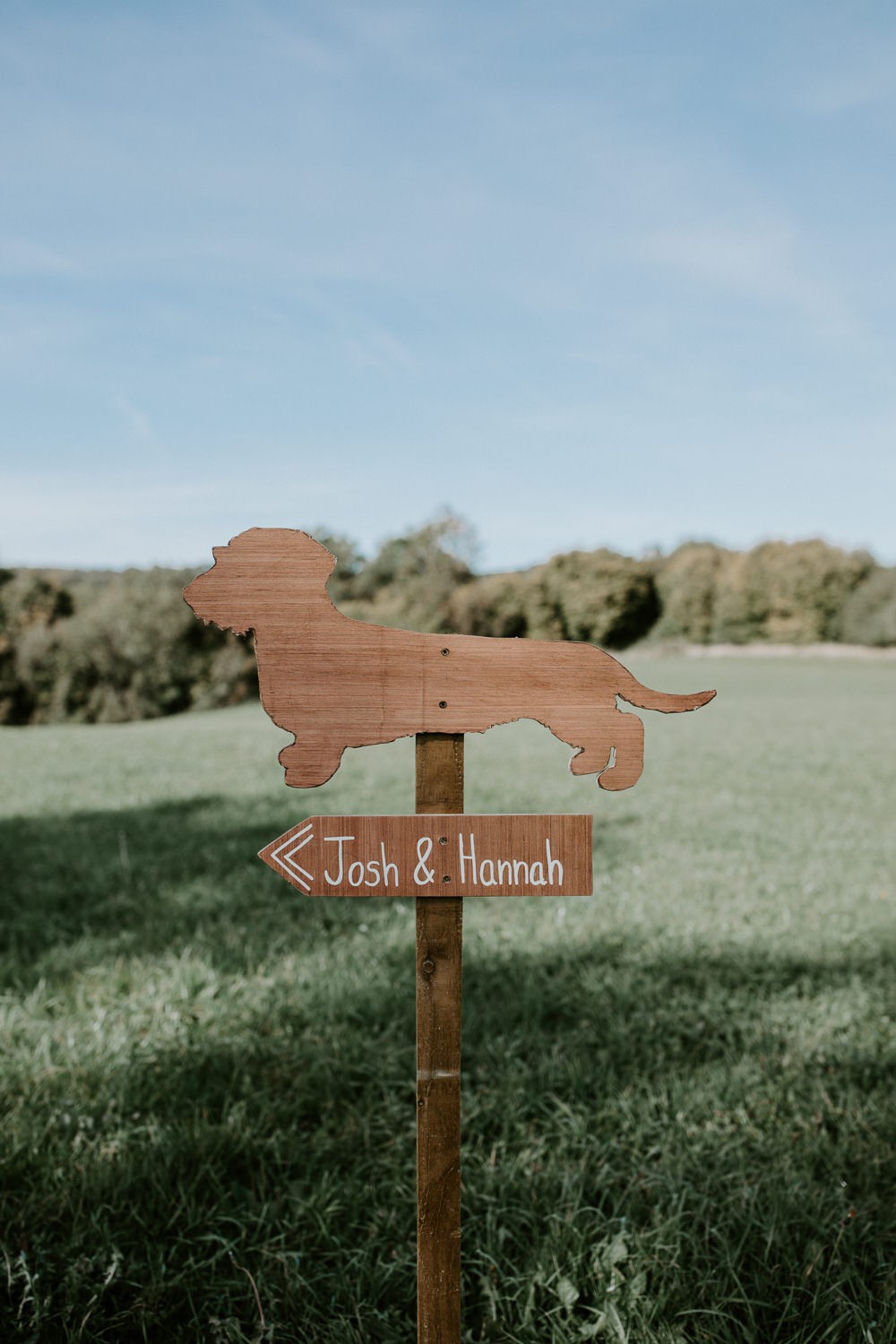 Rustic & Relaxed Countryside Barn Wedding